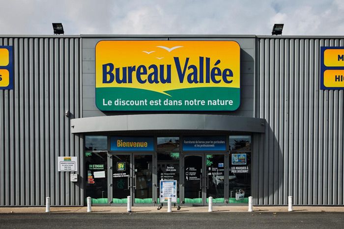 Bureau Vallée repense sa notation écologique avec l'aide de Waro