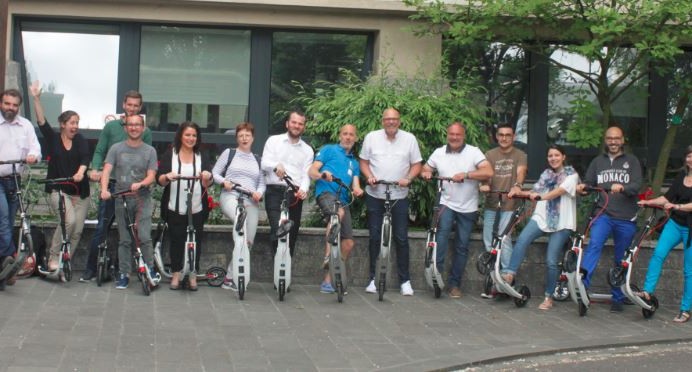 AG2R LA MONDIALE encourage les déplacements en trottinette à l’occasion de la semaine du DD