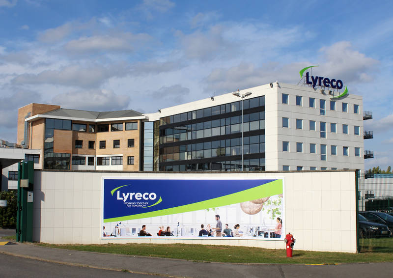 LYRECO deploys a Mobility Plan for the well-being of People and the Environment